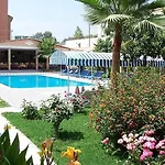 Hulusi *